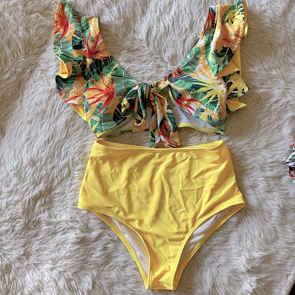 Tropical Bikini Set